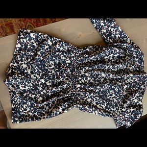 Banana Republic. Printer romper. Size 2.
